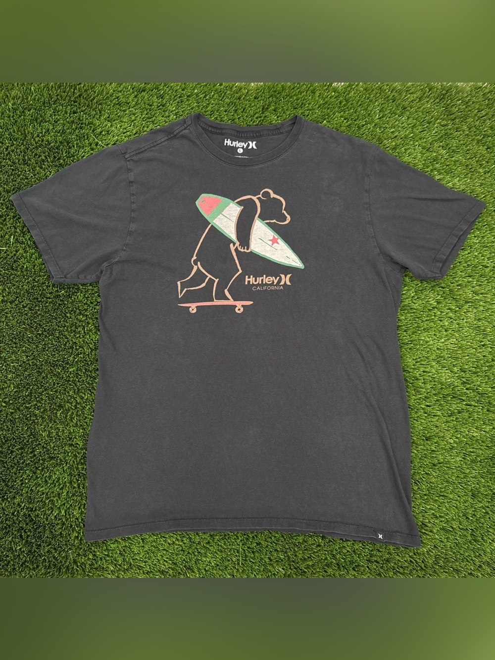 Hurley Men’s Black Graphic Surf & Skate Tee with Green Accent